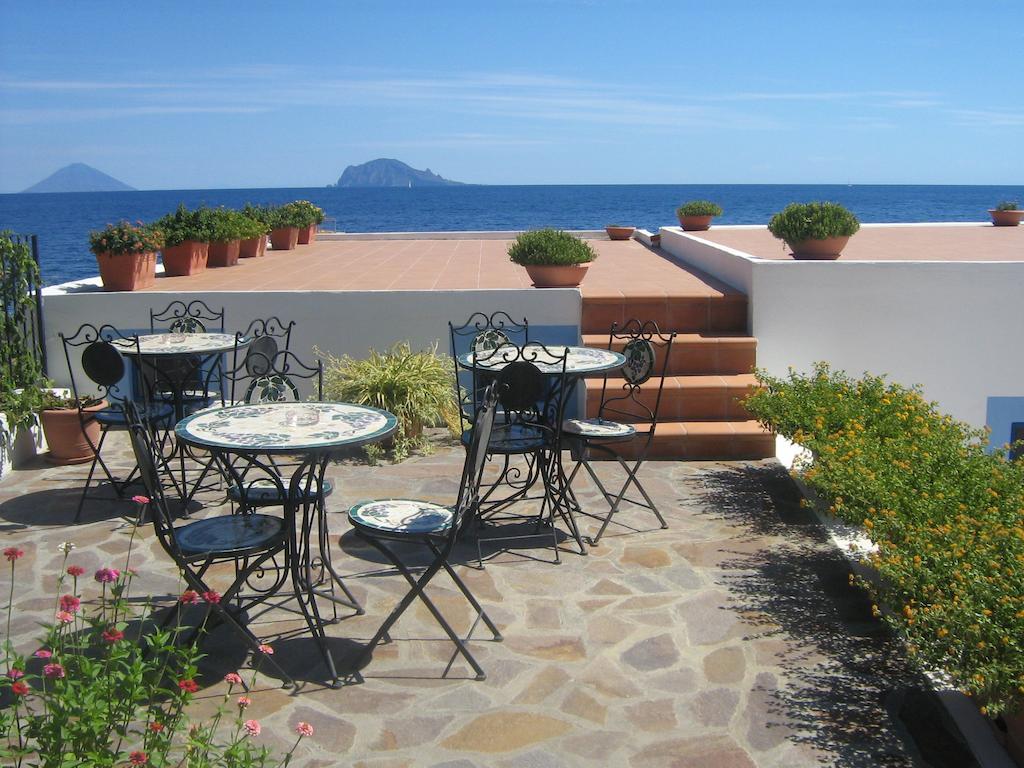Hotel Punta Barone Santa Marina Salina Extérieur photo